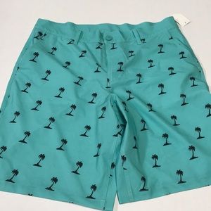 Shorts size large new